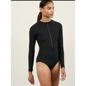 New Athleta Rashguard Swimsuit Size XS Sun Shield One Piece Black Cruise Beach